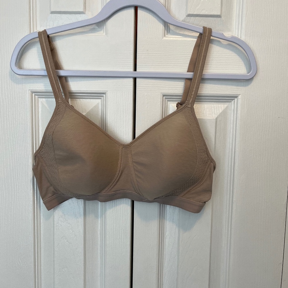 Haynes size L bra